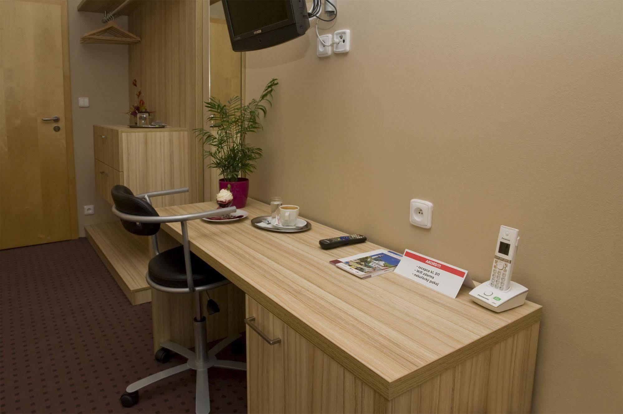 Mini Hotel Akord オストラヴァ エクステリア 写真